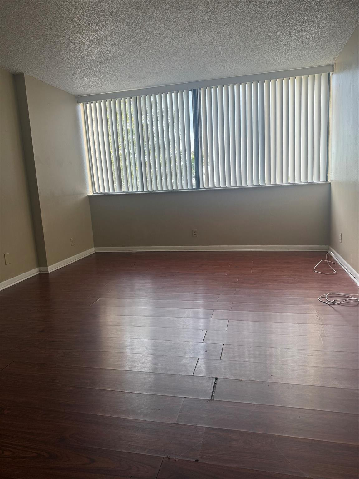 Inverrary Gardens Condo I - Residential Lease