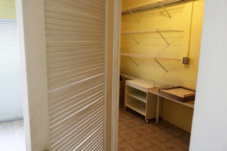 CRESTHAVEN CONDO TOWNHOMES SEC 2 - Residential