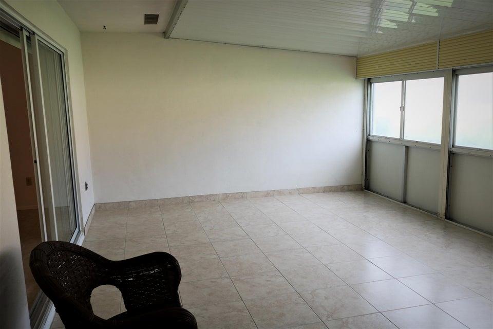 CRESTHAVEN CONDO TOWNHOMES SEC 2 - Residential