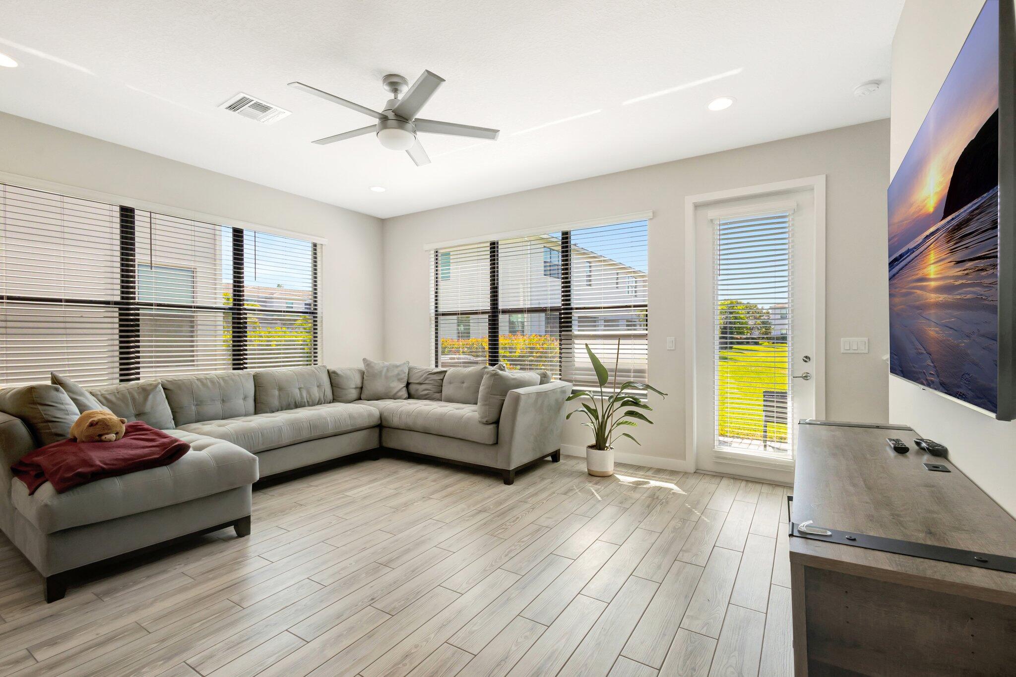 POLO LEGACY MXPD - Residential