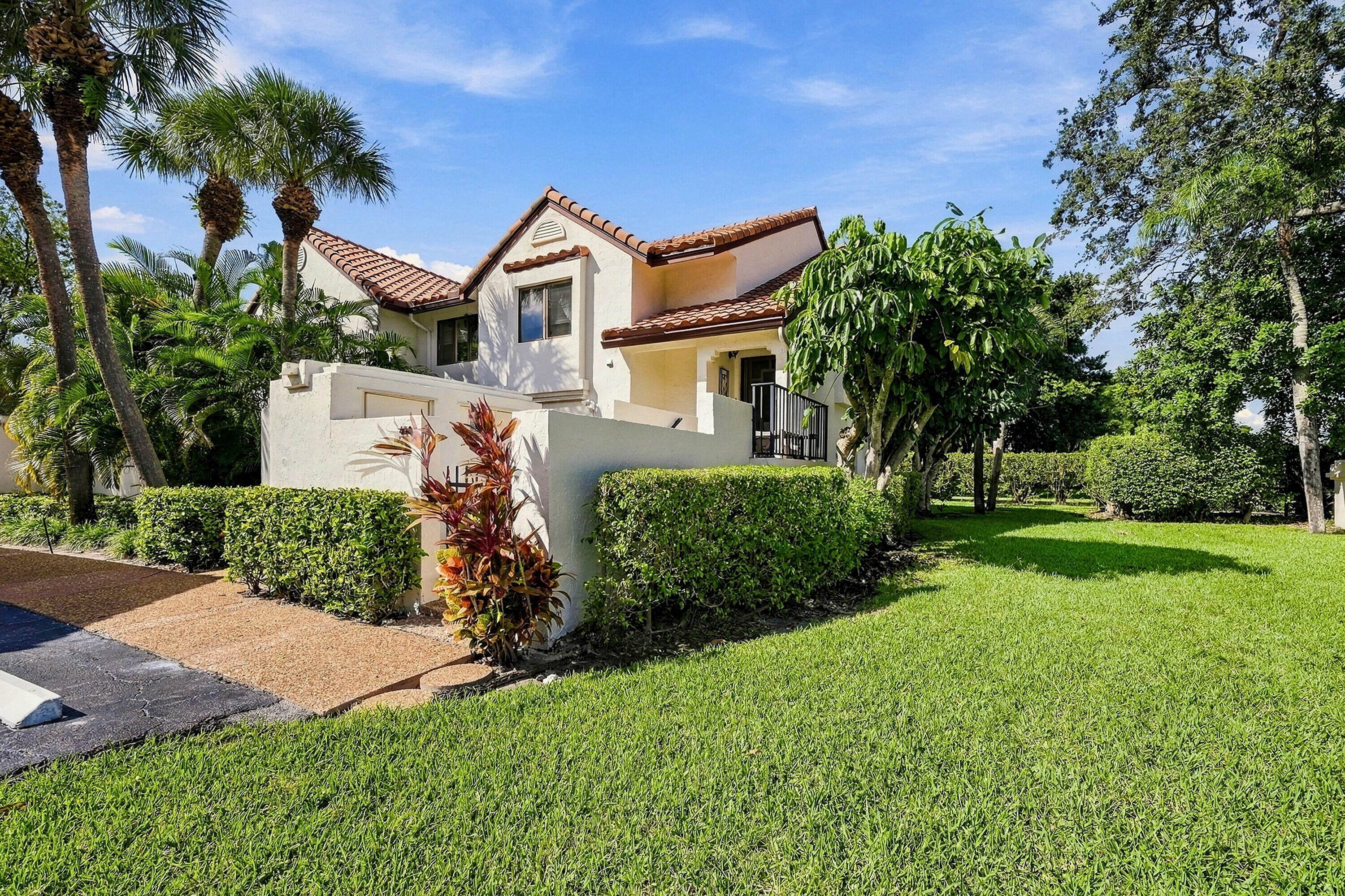 7858 GRANADA Place 404