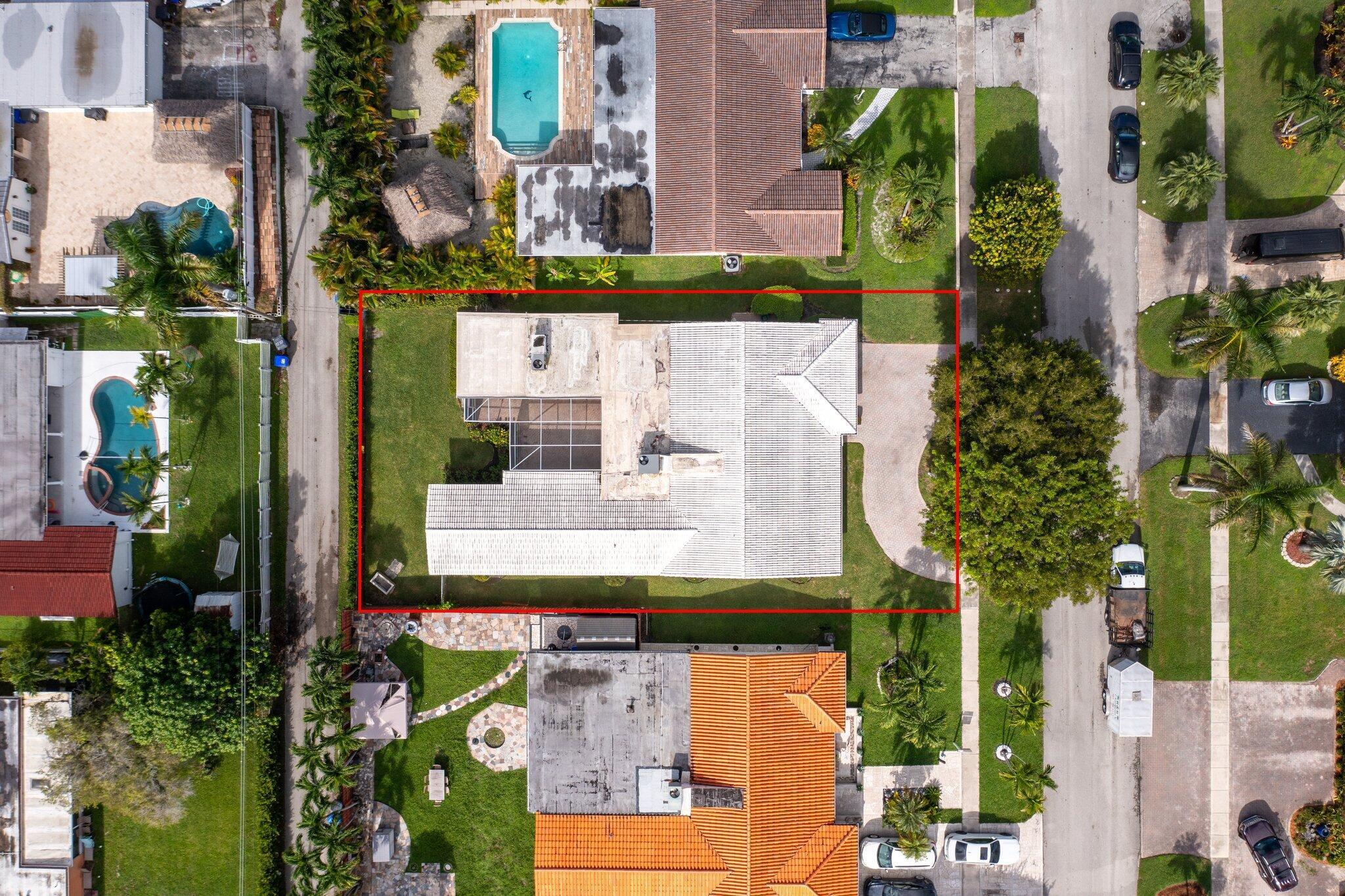 HOLLYWOOD GOLF ESTATES SE - Residential