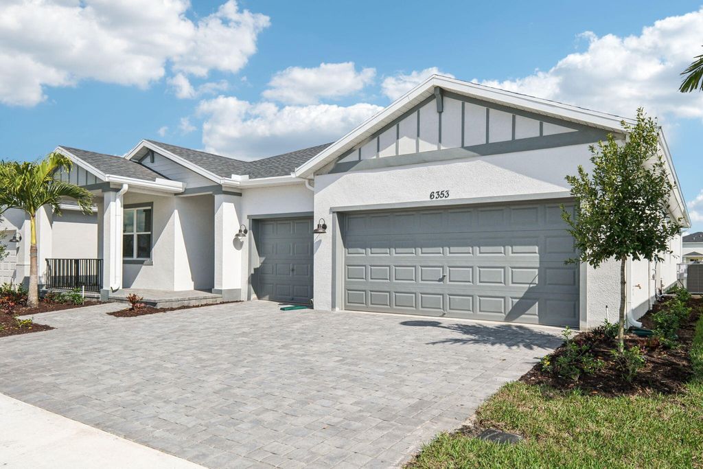 Photo of 6353 Cloverdale Avenue, Port Saint Lucie, FL 34987 (MLS # R11049710)