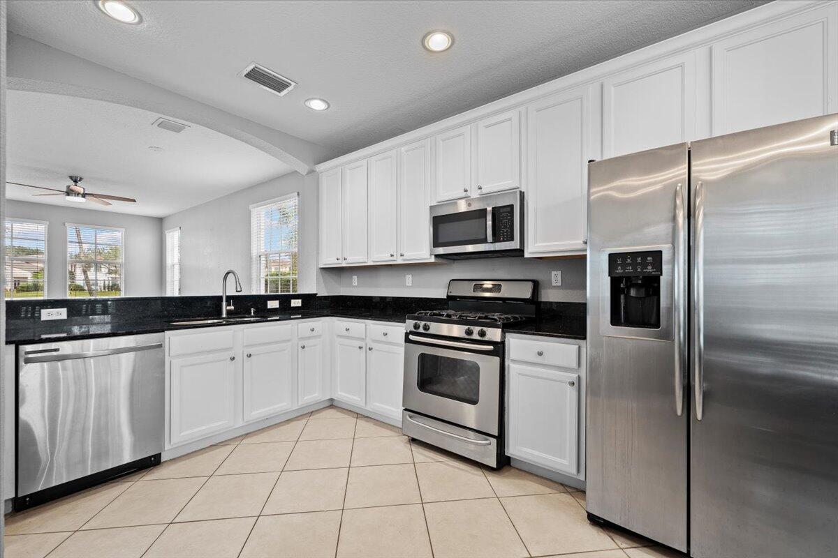 EVERGRENE - Residential Lease