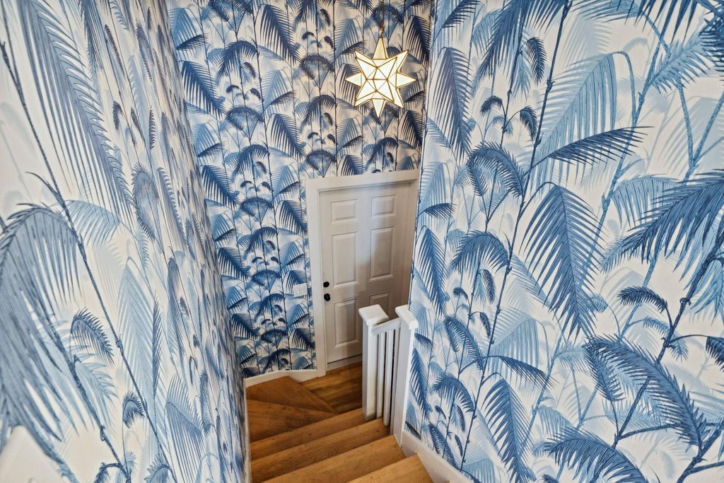 Photo of 151 S County Road #2nd Fl, Palm Beach, FL 33480 (MLS # R11072619)