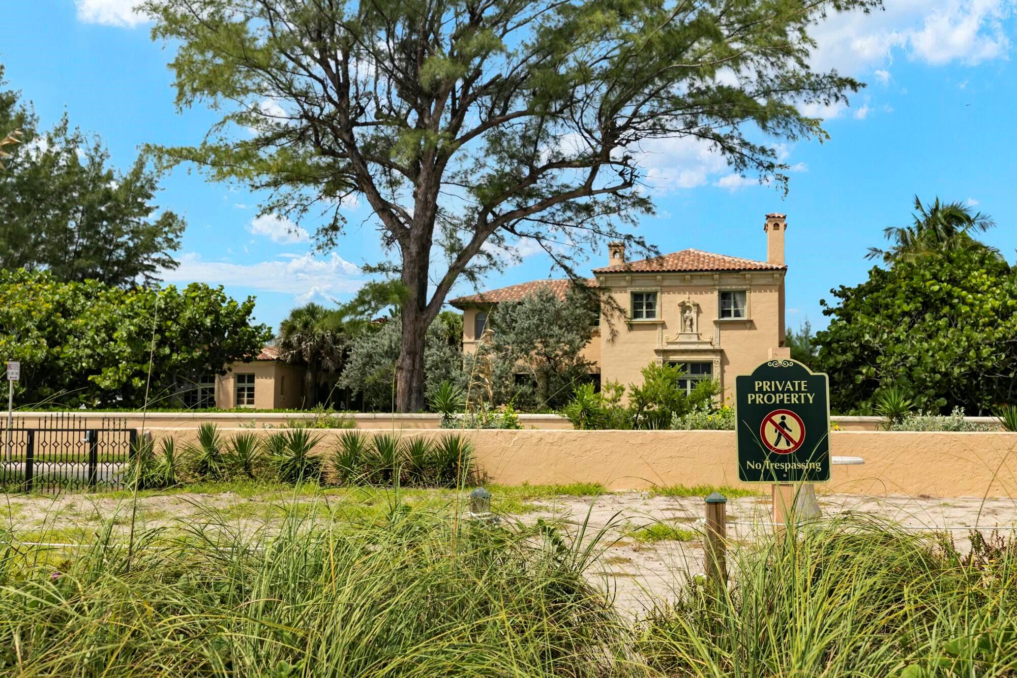 WARDEN HOUSE CONDO - Residential