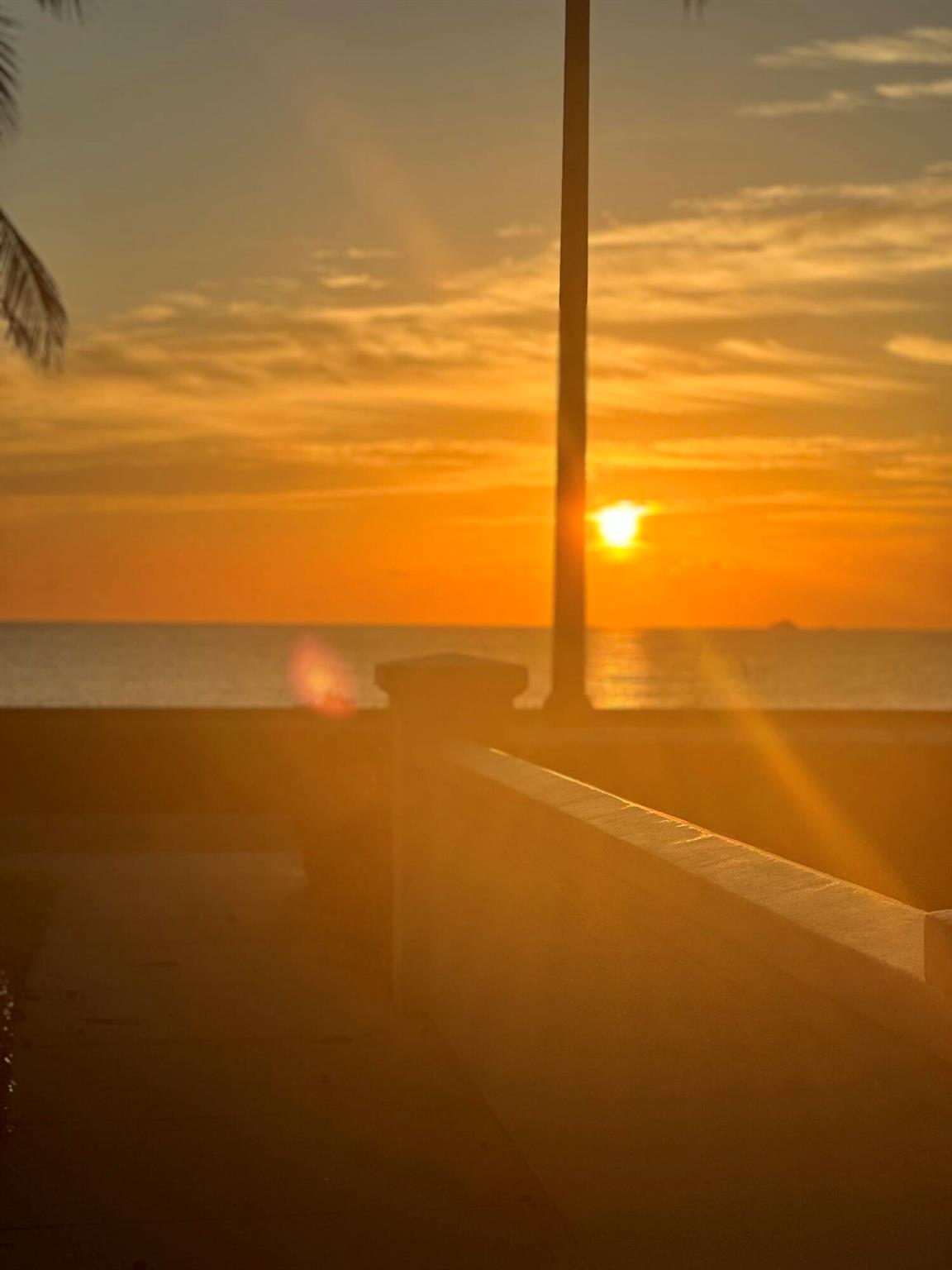 WARDEN HOUSE CONDO - Residential