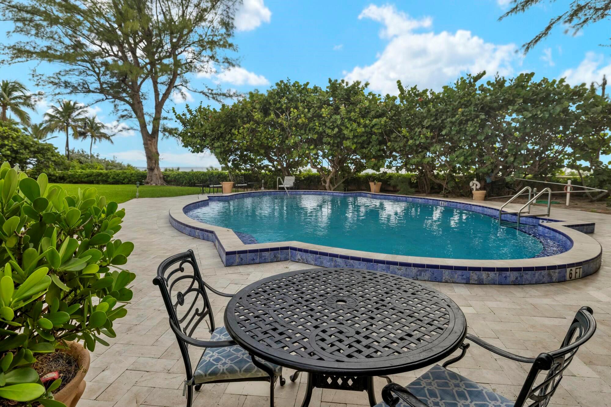 WARDEN HOUSE CONDO - Residential