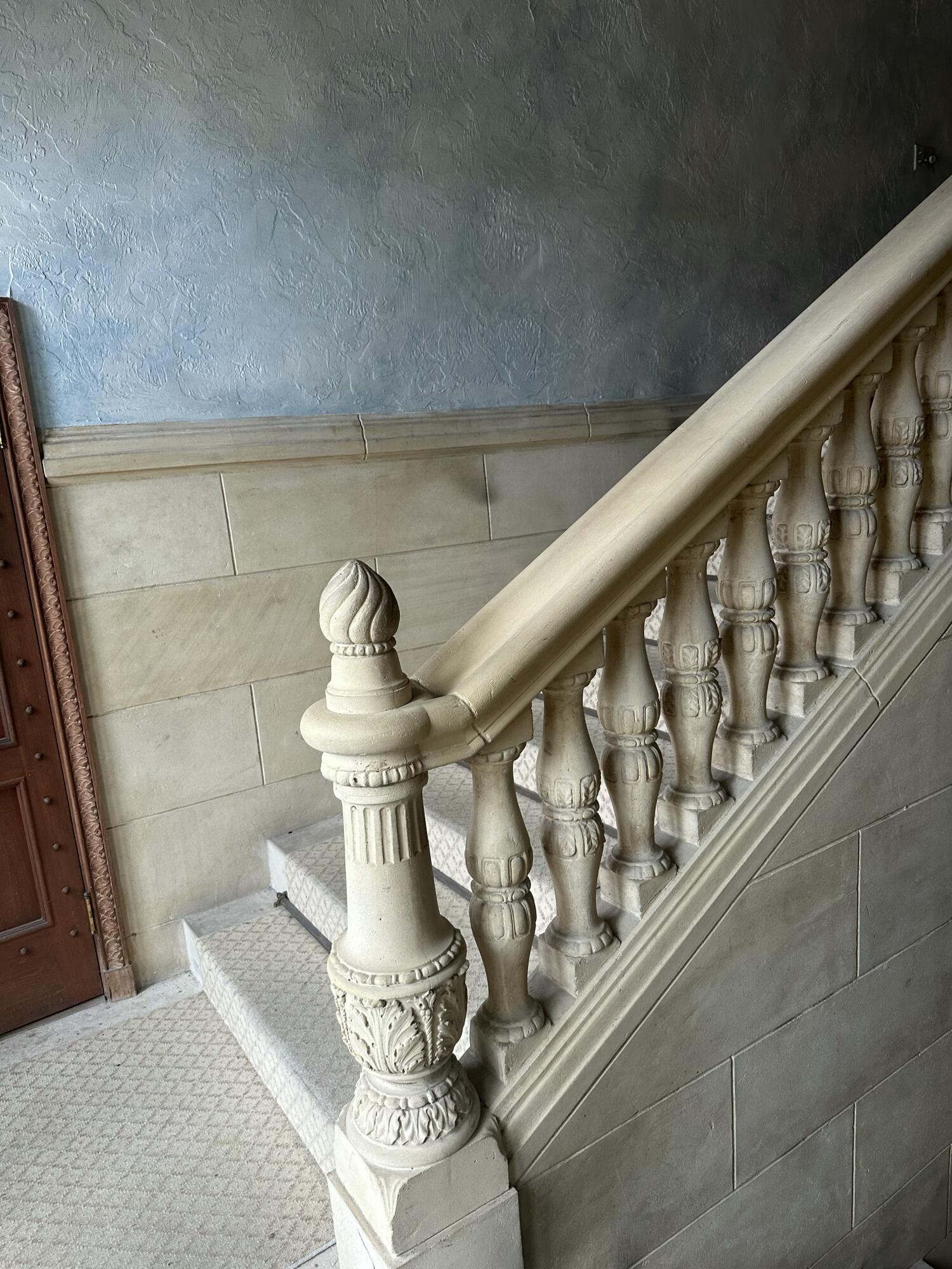 WARDEN HOUSE CONDO - Residential