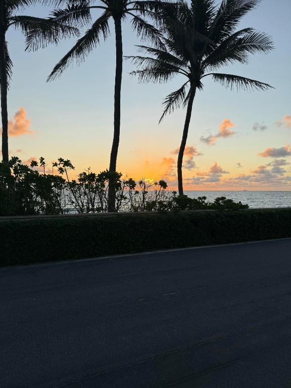 WARDEN HOUSE CONDO - Residential