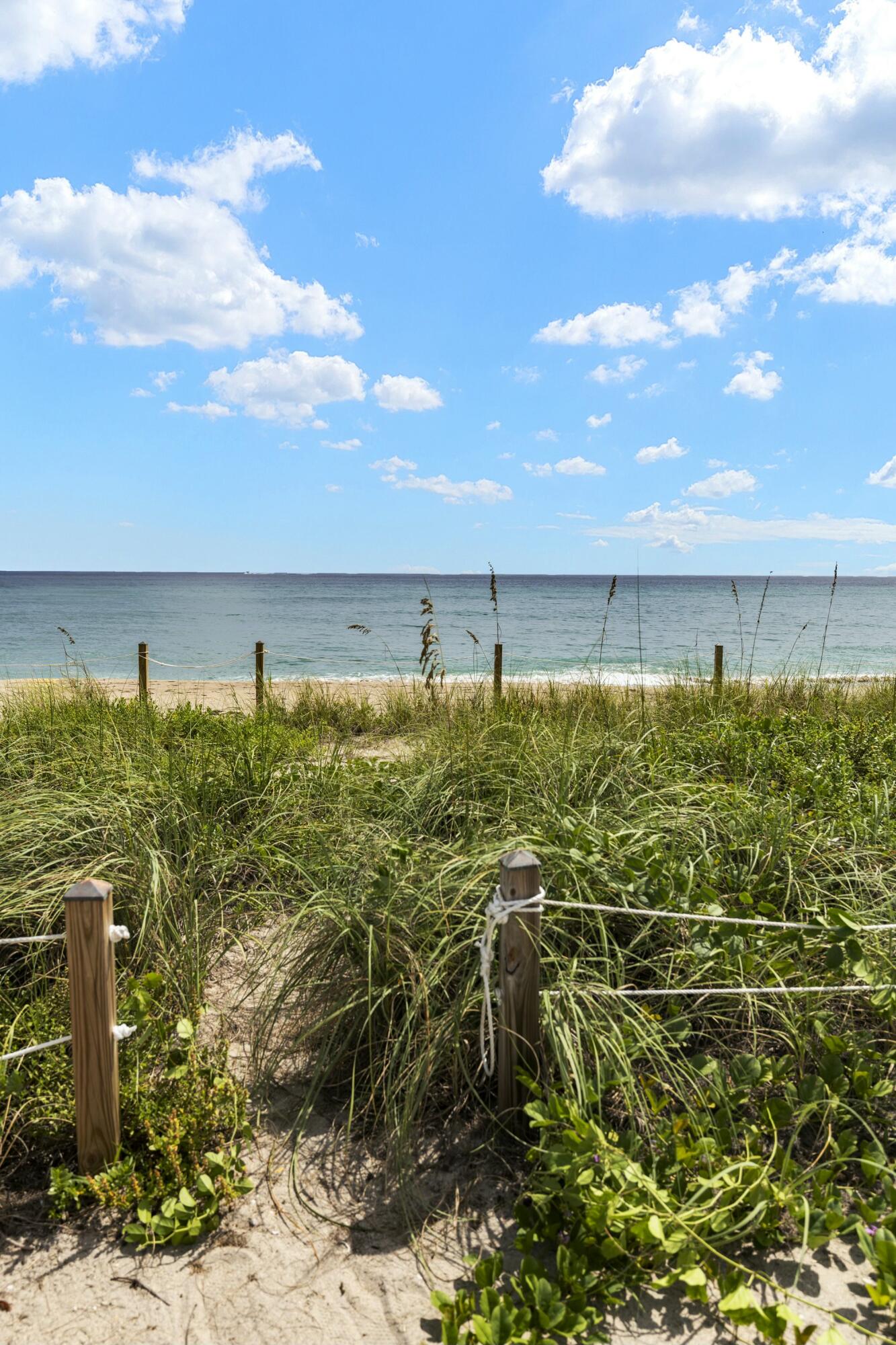 WARDEN HOUSE CONDO - Residential