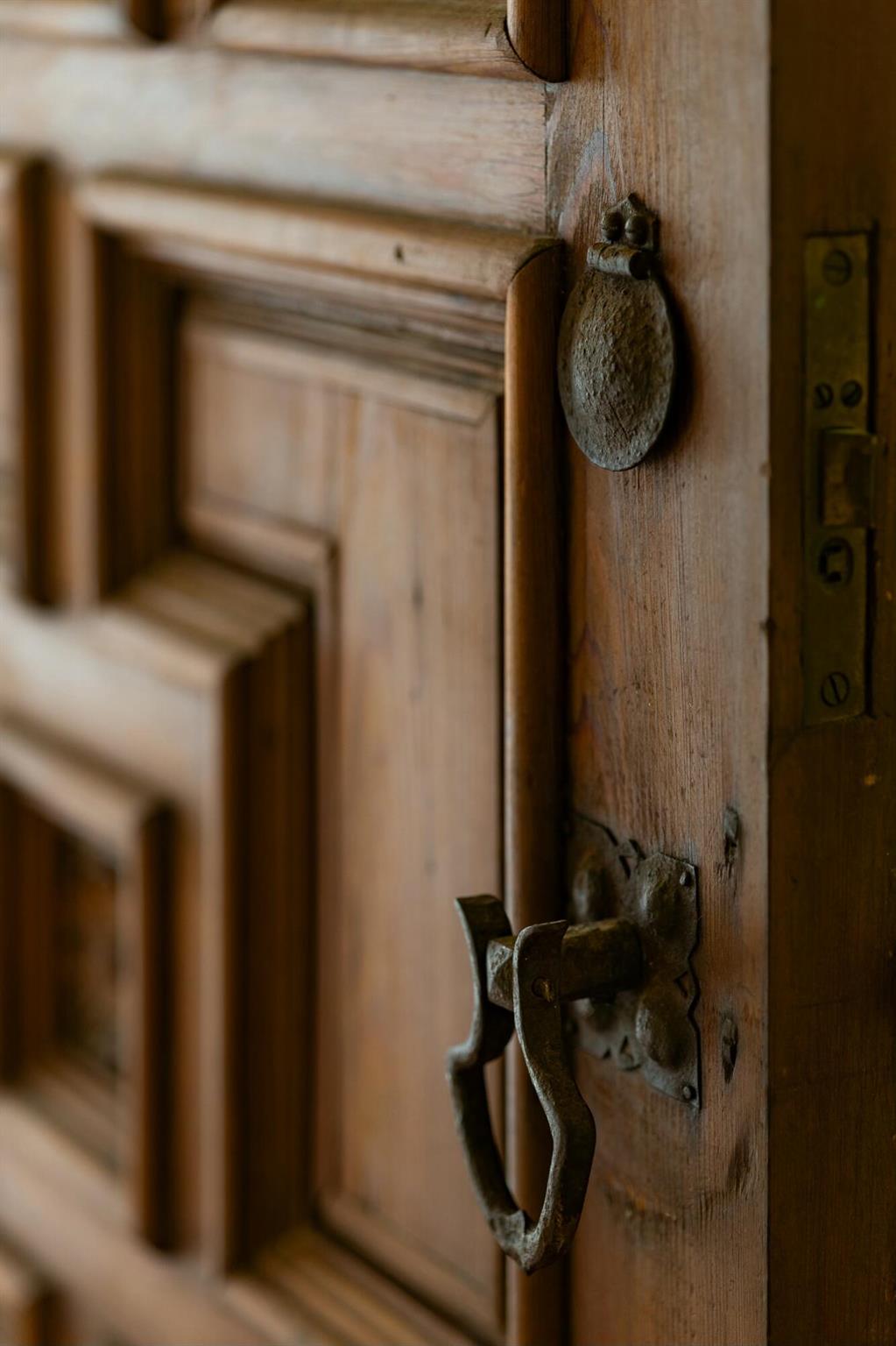 WARDEN HOUSE CONDO - Residential