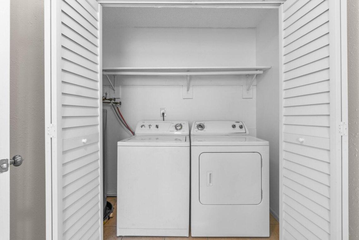 Gulfstream Apartments - Residential Lease