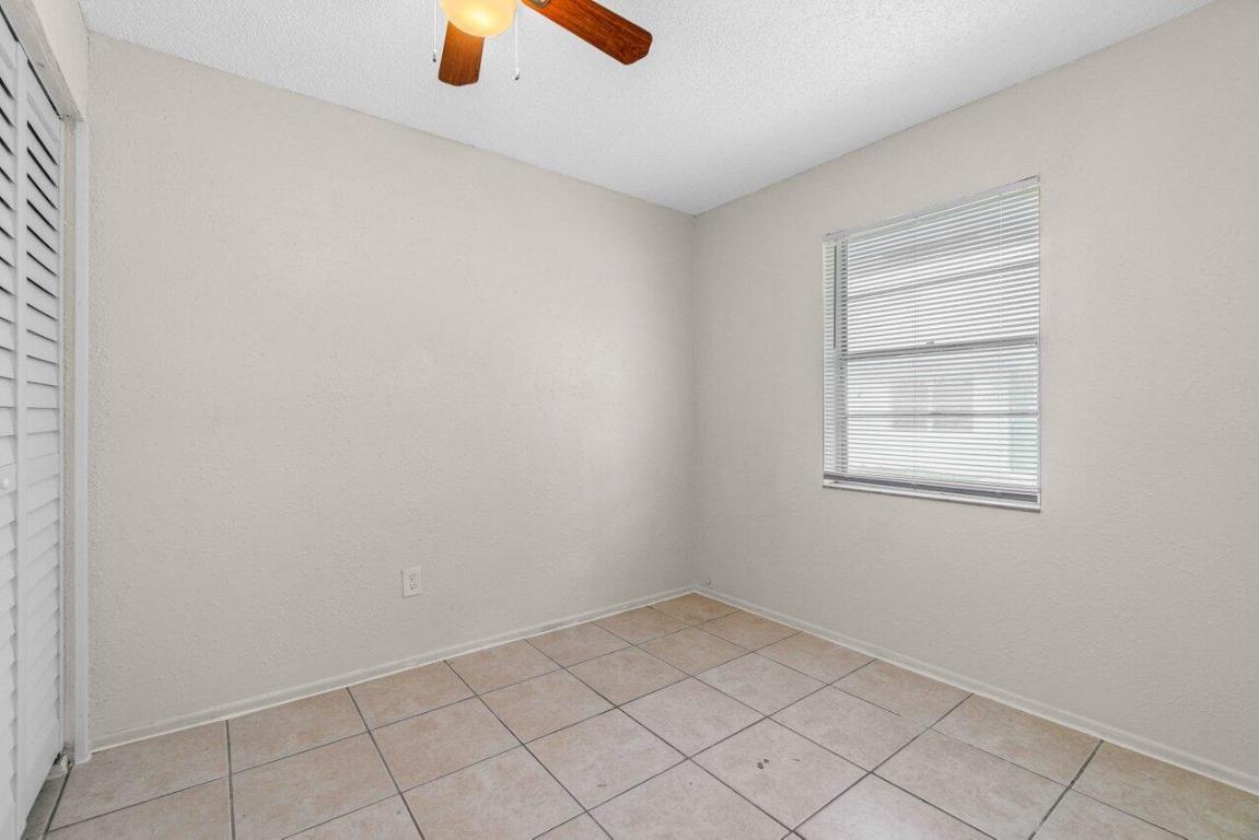 Gulfstream Apartments - Residential Lease