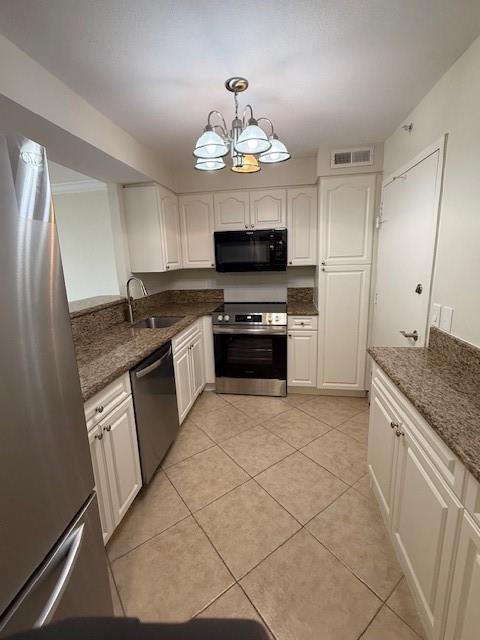 1900 S Ocean Blvd 7J, Lauderdale By The Sea, FL, 33062/$385,000 4 1900 S Ocean Blvd 7J