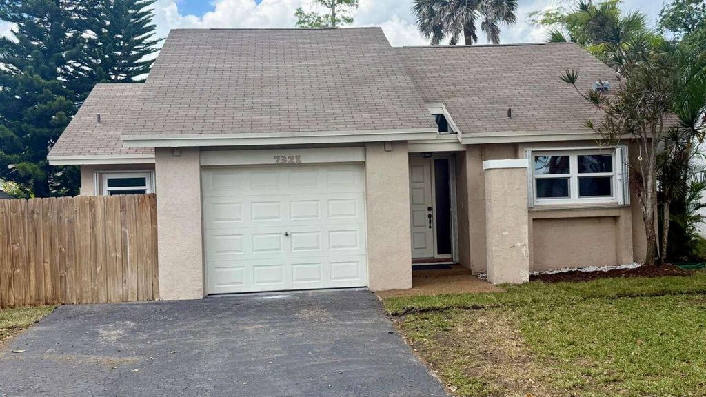 Photo of 7321 NW 38th Court, Coral Springs, FL 33065 (MLS # B26021129)