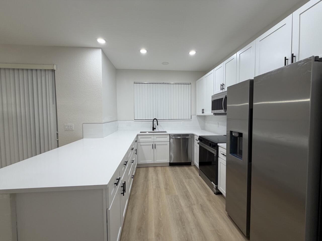 PINE KEY RESERVE CONDOMINIUM - Residential