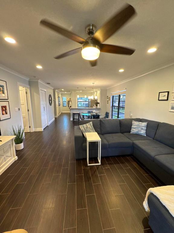 Boca Lago Country Club - Residential Lease