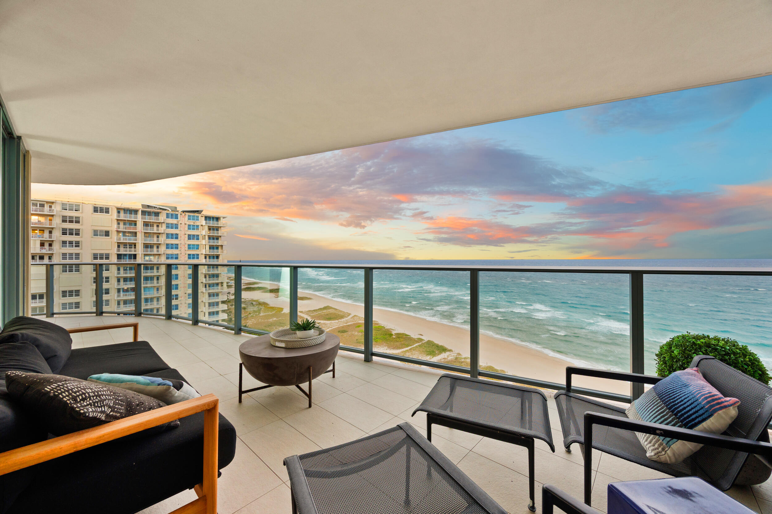 SABBIA BEACH CONDO - Residential