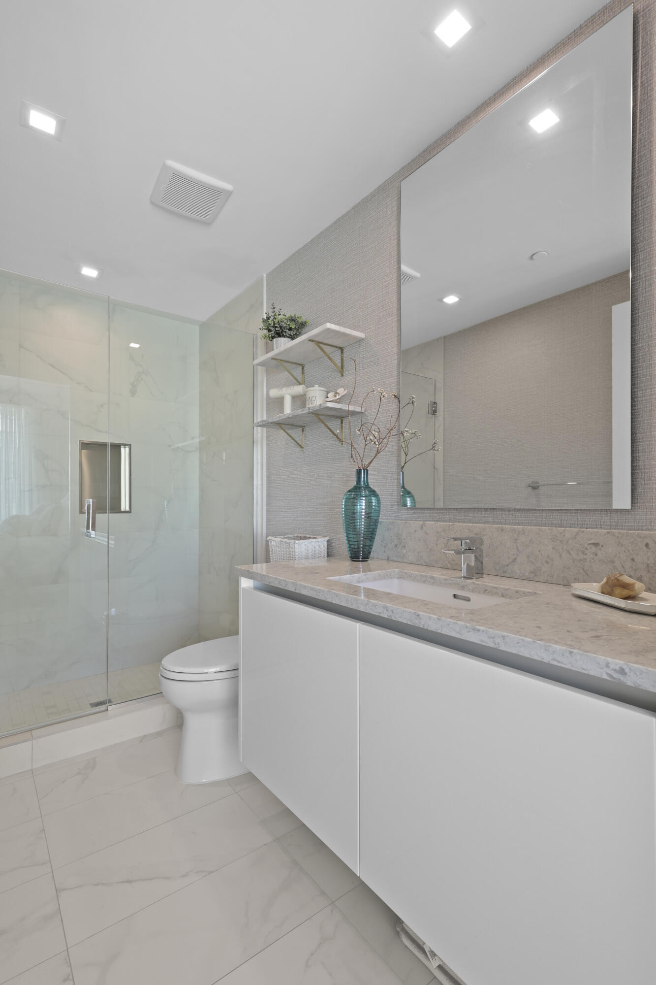 SABBIA BEACH CONDO - Residential