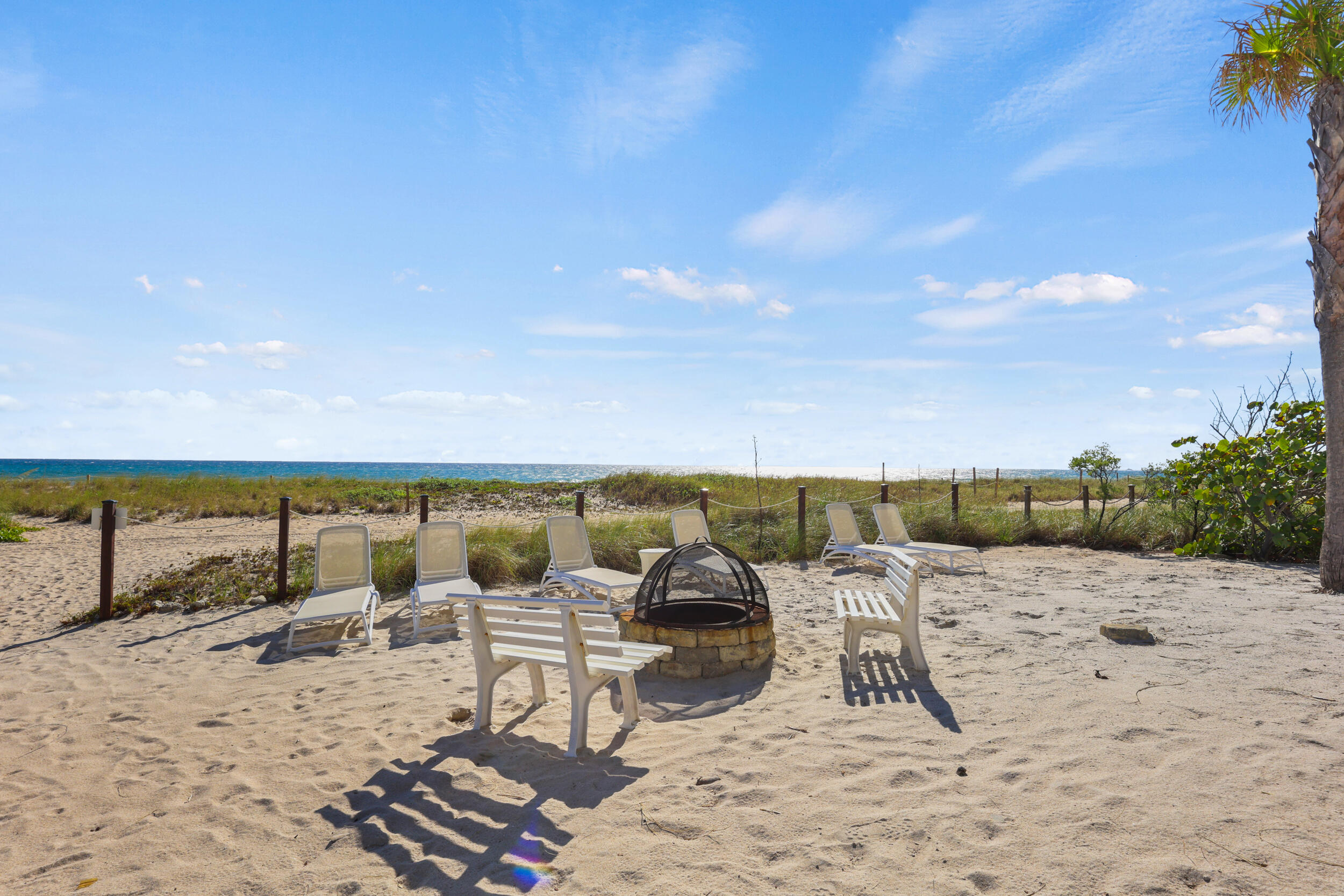 SABBIA BEACH CONDO - Residential