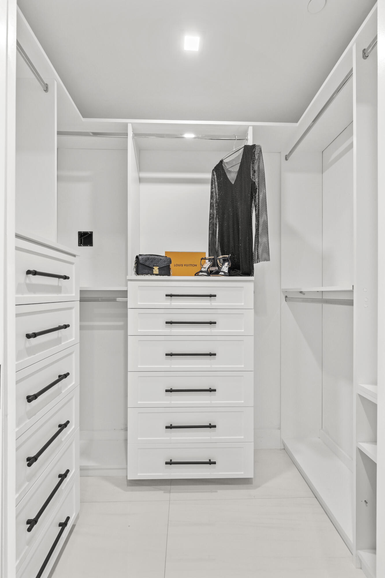 SABBIA BEACH CONDO - Residential