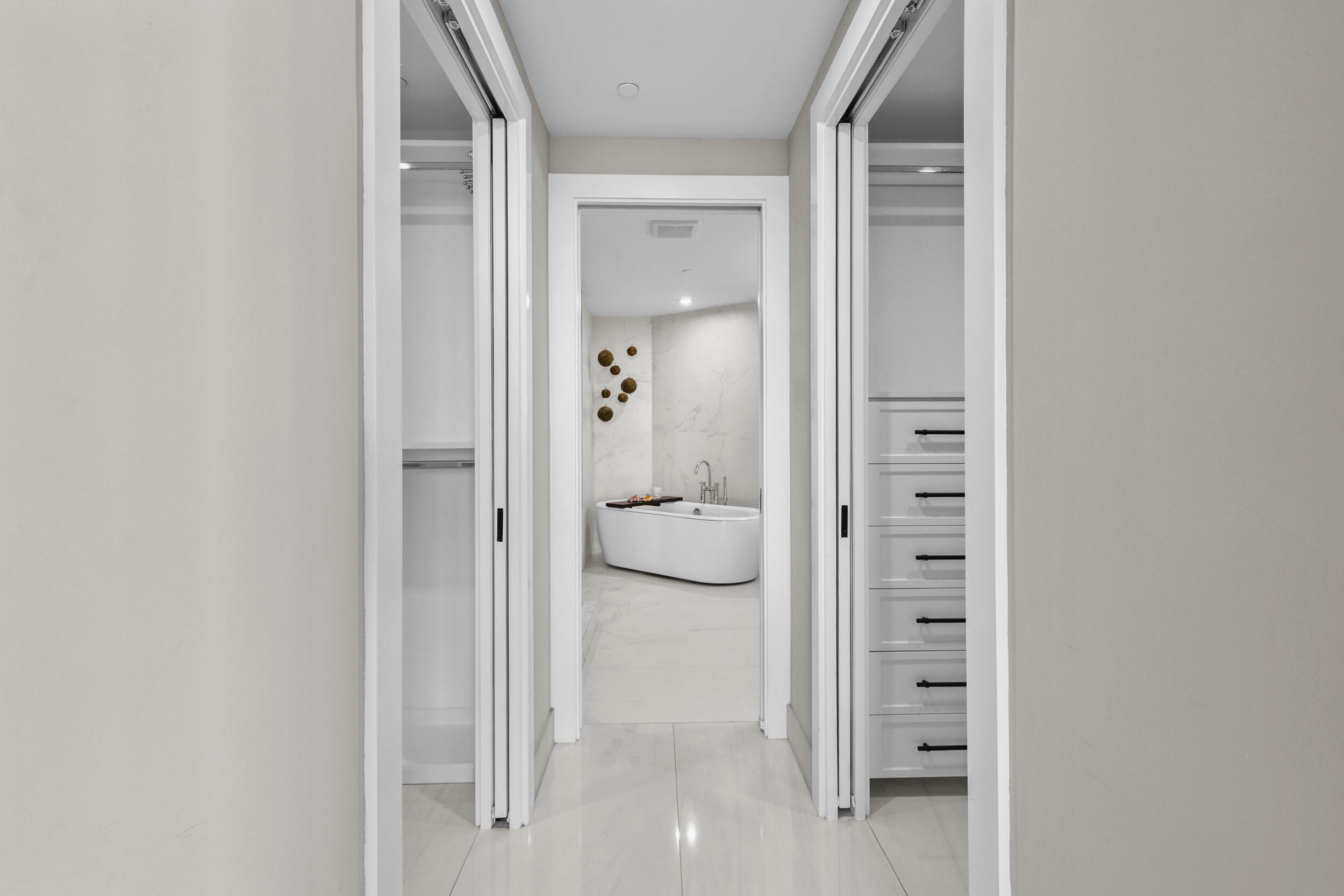 SABBIA BEACH CONDO - Residential