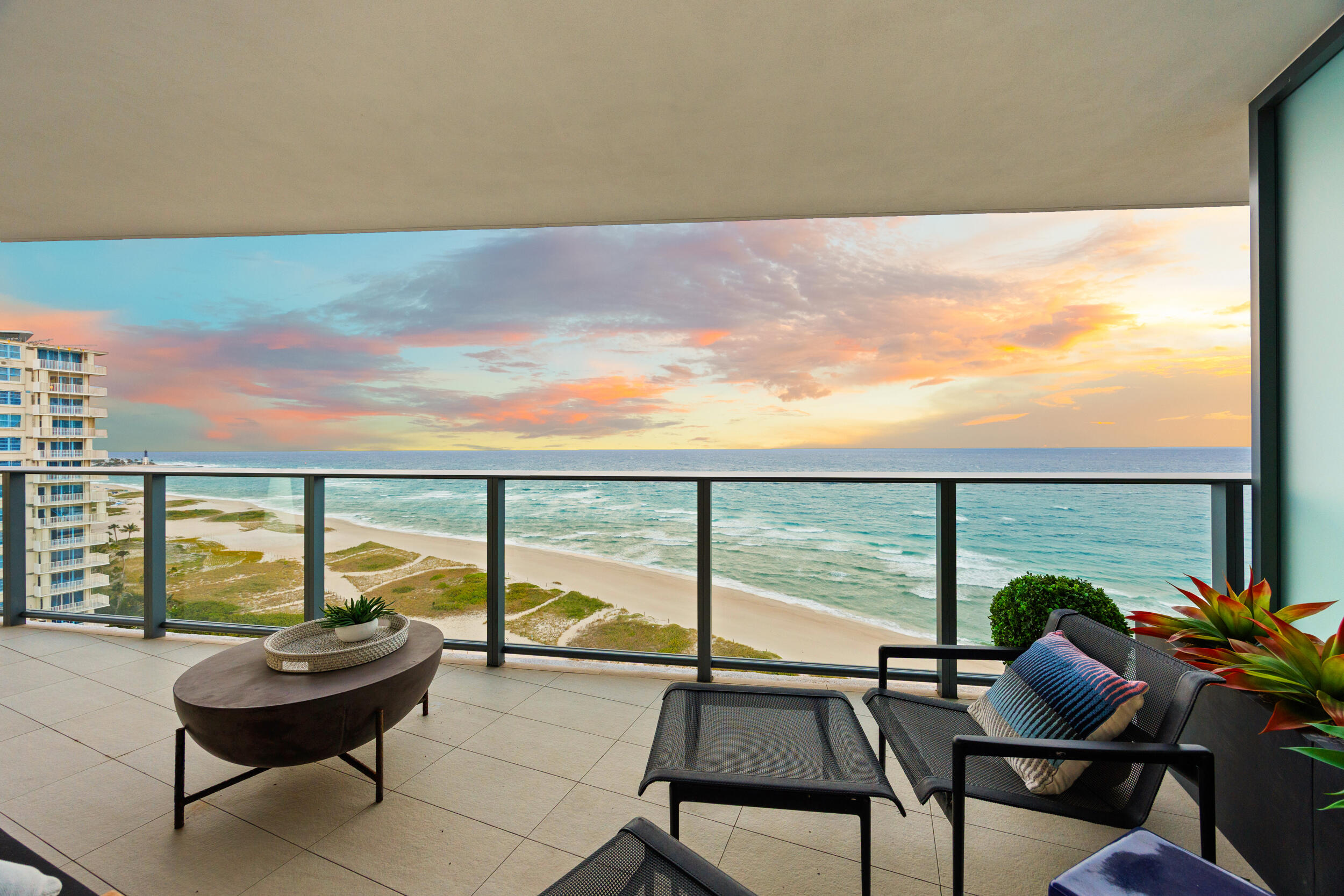 SABBIA BEACH CONDO - Residential