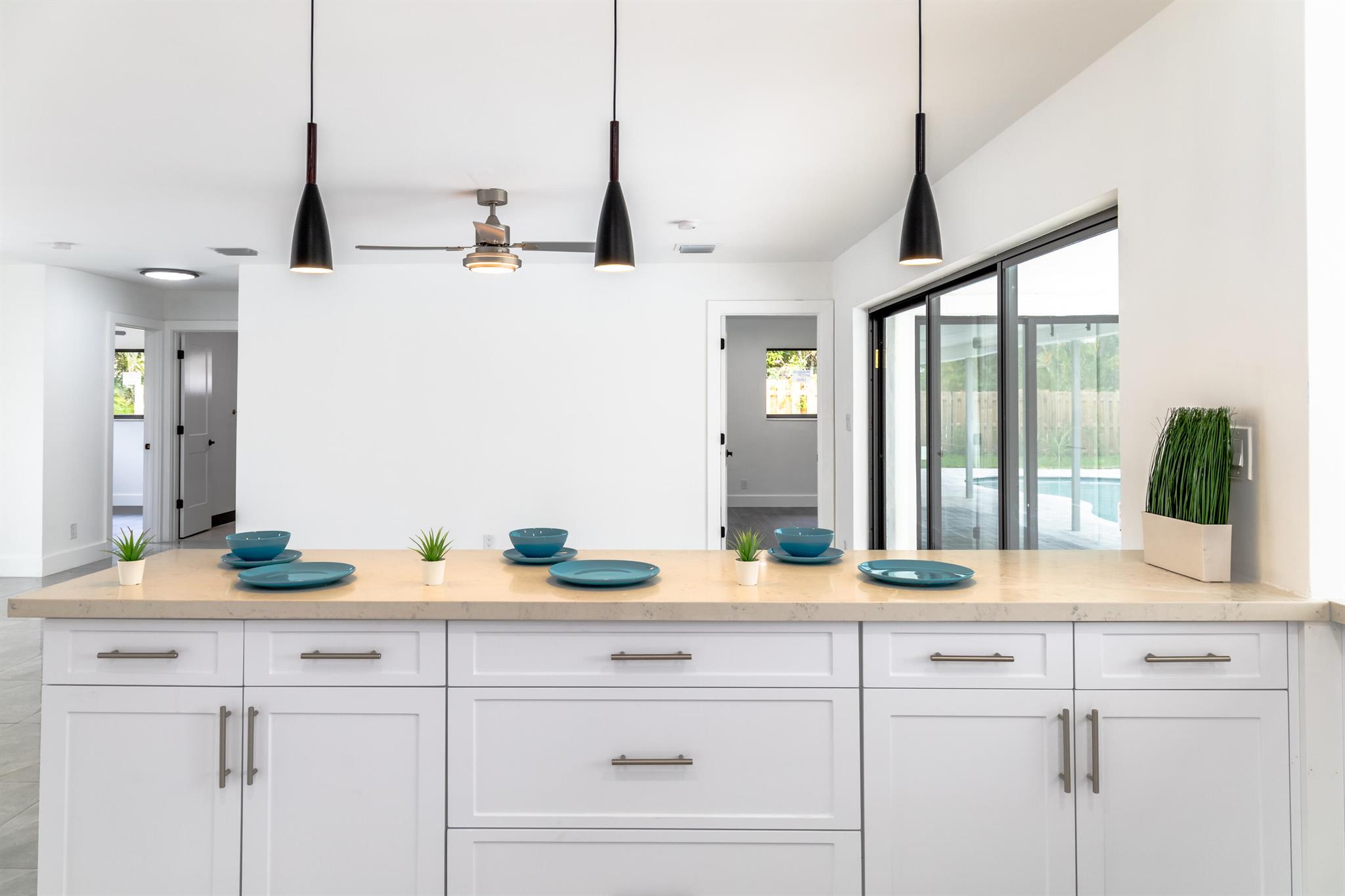 View photos, virtual tours, details... 1001 NW 6th Drive