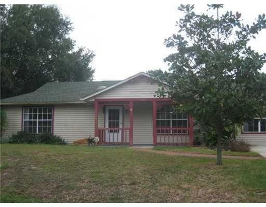 Photo of 7801 San Carlos Drive Dr, Fort Pierce, FL 34951 (MLS # R10836840)