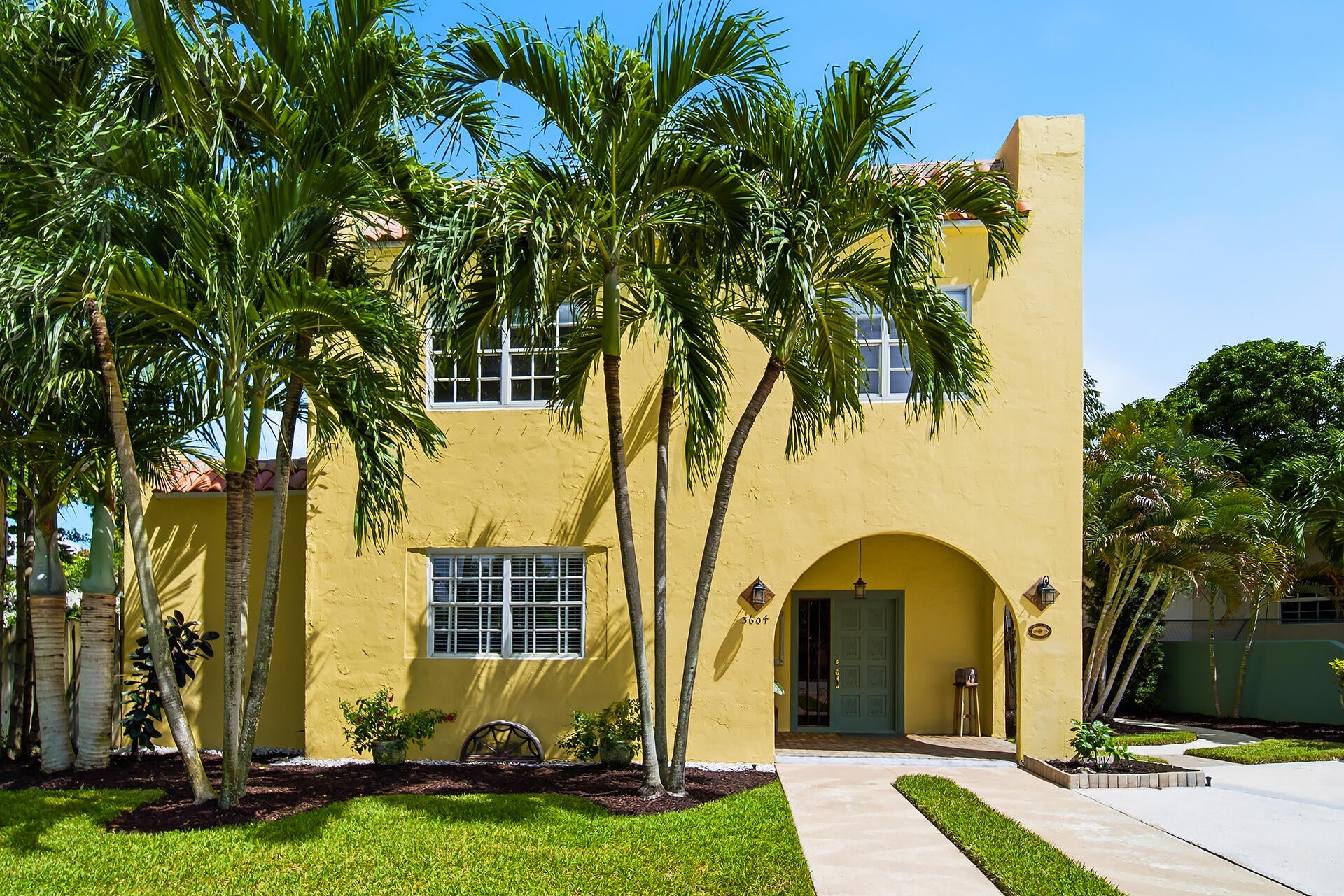 3604 Westview Avenue, West Palm Beach, FL, 33407/$784,900 1 3604 Westview Avenue