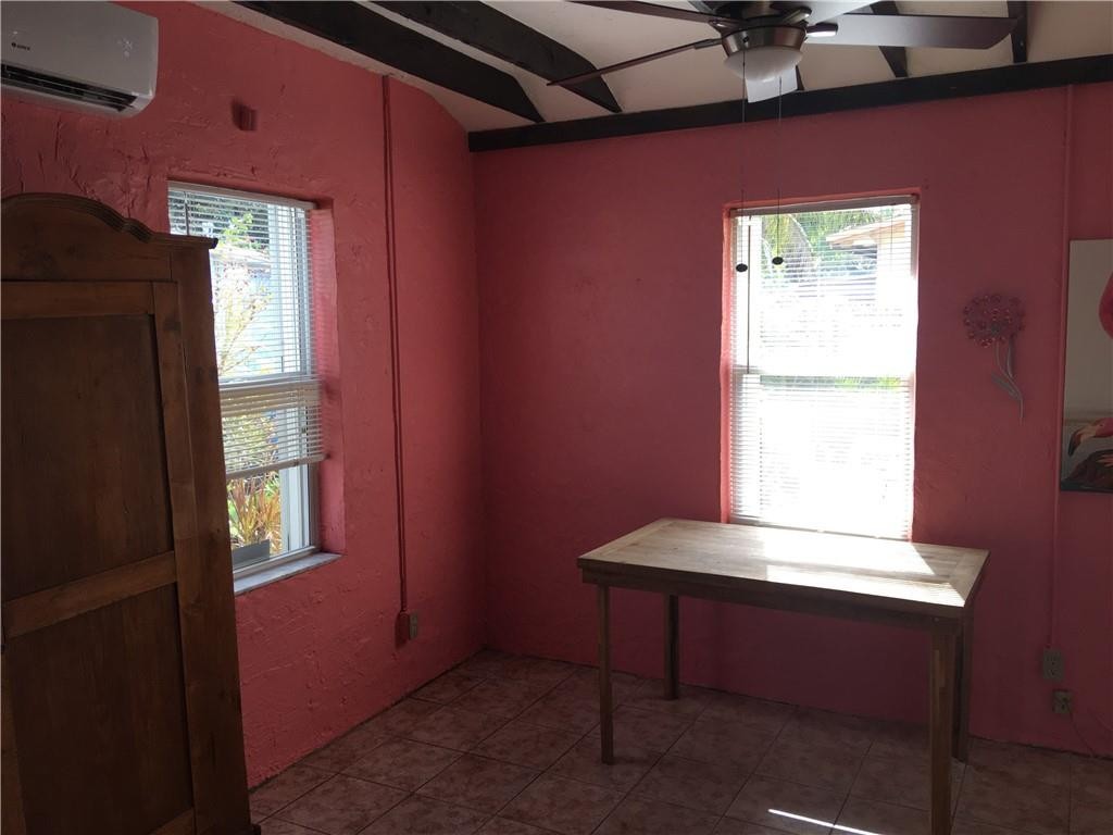 Park Hill 1-163 D - Residential Lease