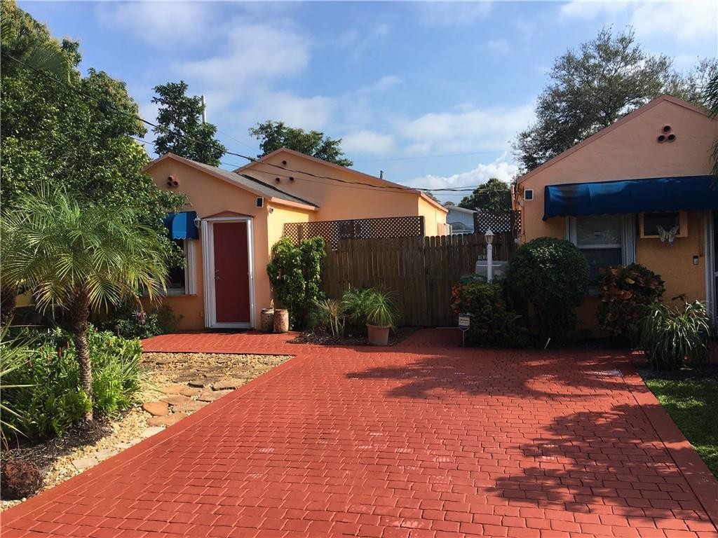 Park Hill 1-163 D - Residential Lease