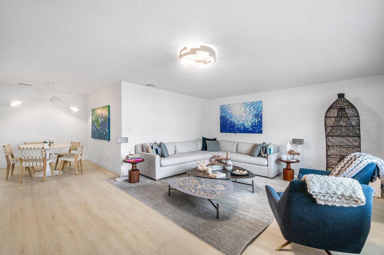 BOYNTON SUB AMNDED PL - Residential Lease