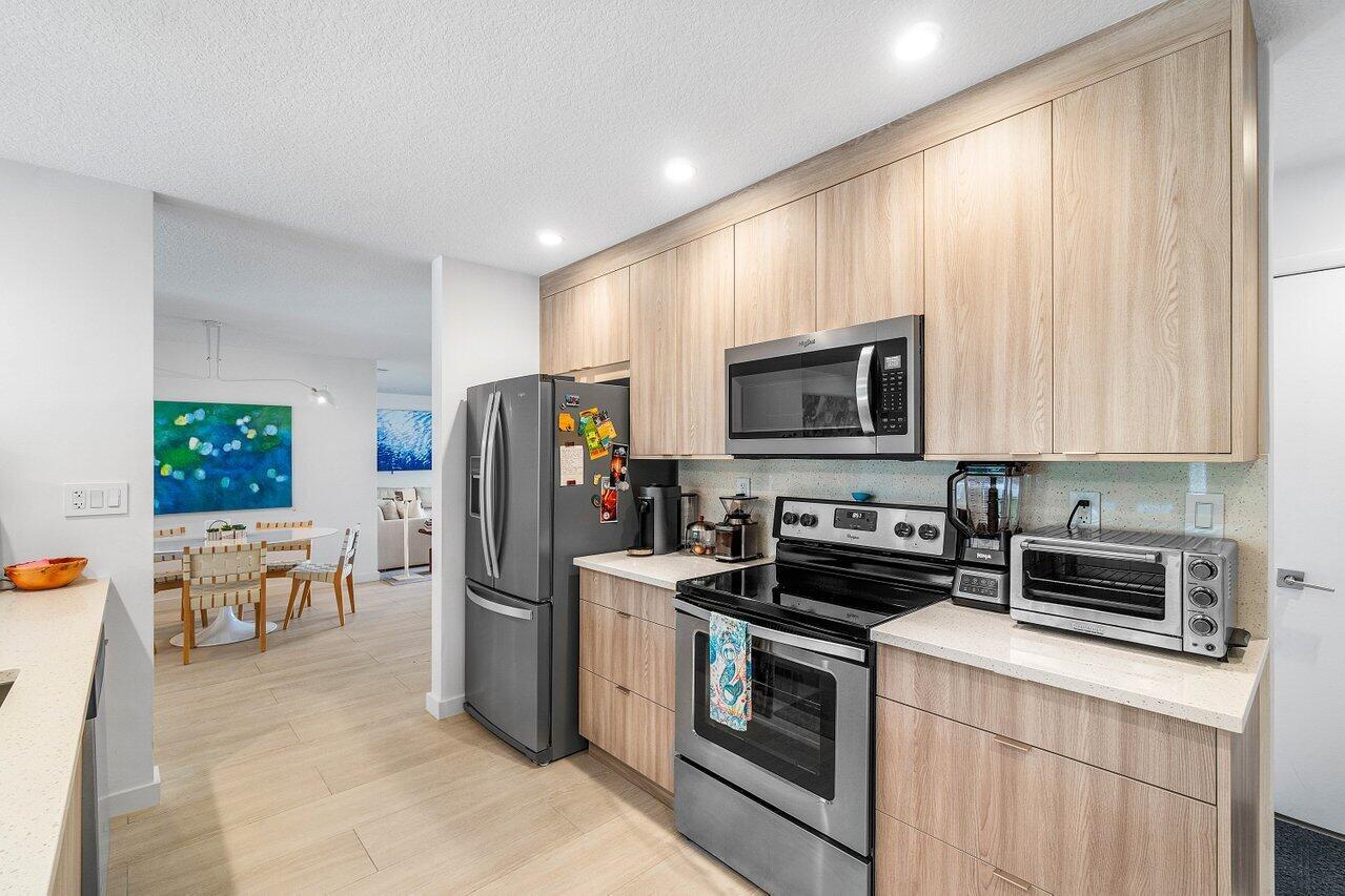 BOYNTON SUB AMNDED PL - Residential Lease