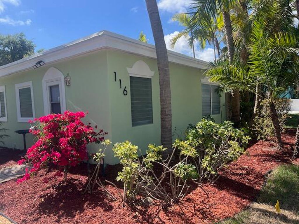 Photo of 116 Mayfield Road #3, Lantana, FL 33462 (MLS # B26012474)