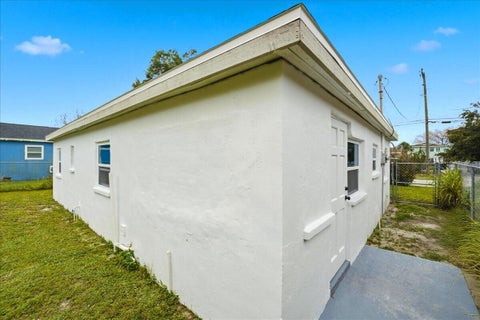 Tiny photo for 1110 N 22nd Street, Fort Pierce, FL 34950 (MLS # B26037226)