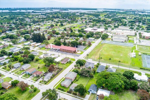 Tiny photo for 1110 N 22nd Street, Fort Pierce, FL 34950 (MLS # B26037226)