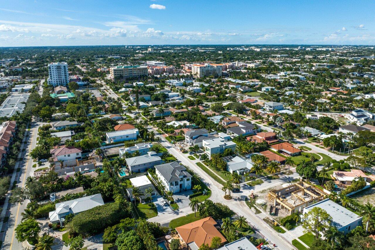 KINGS COURT - Residential