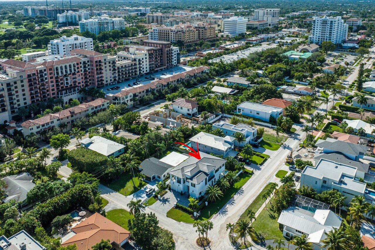 KINGS COURT - Residential