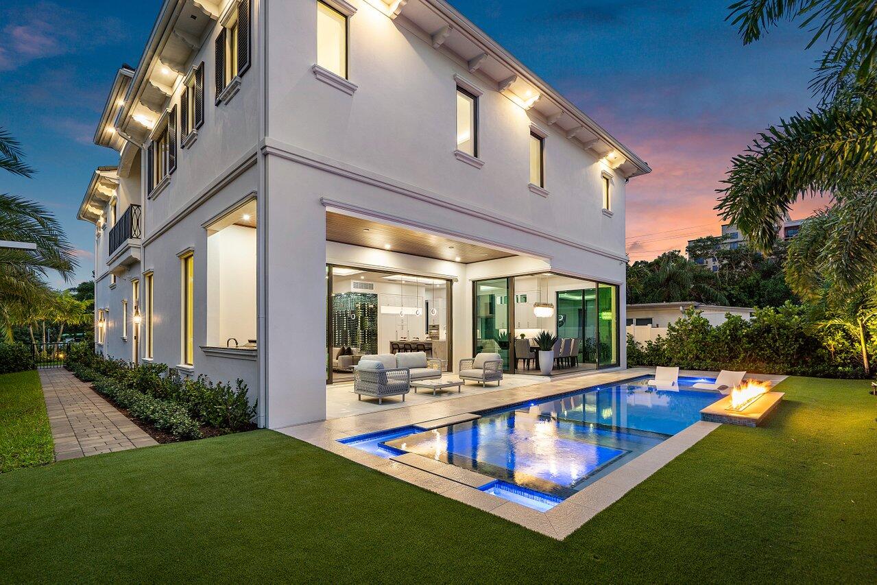 KINGS COURT - Residential