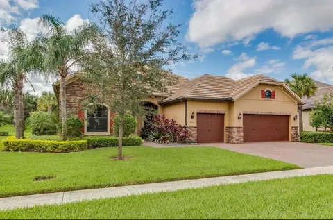 3170 Siena Circle, Wellington, FL MLS: R11080177
