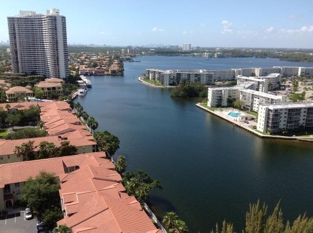 CLIPPER - BISCAYNE COVE - Residential