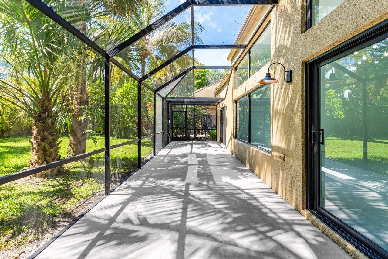 LANDS END - Residential