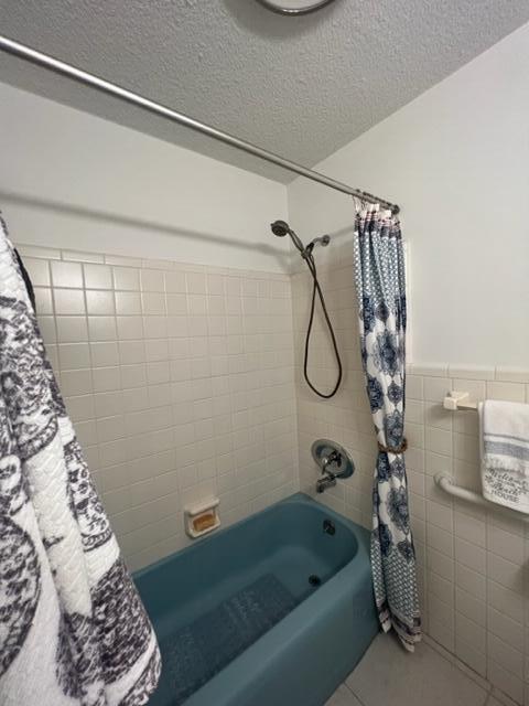 YACHT HARBOR MANOR - Residential Lease