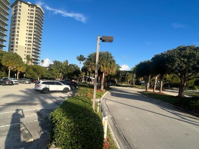 YACHT HARBOR MANOR - Residential Lease