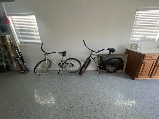 YACHT HARBOR MANOR - Residential Lease