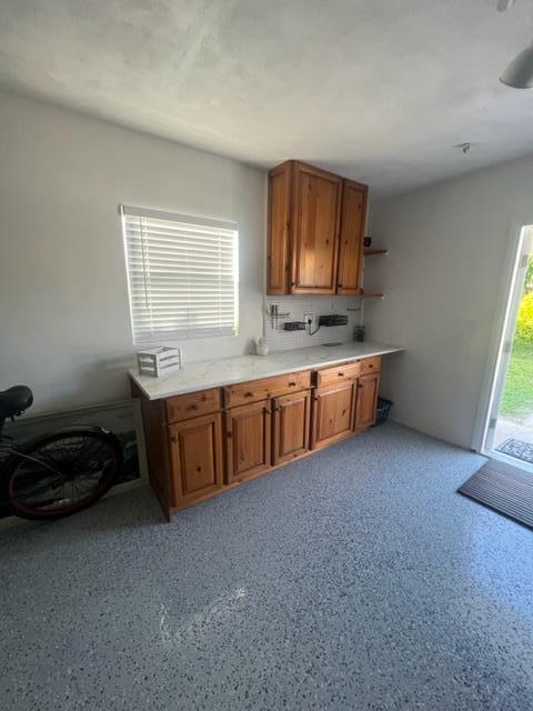 YACHT HARBOR MANOR - Residential Lease