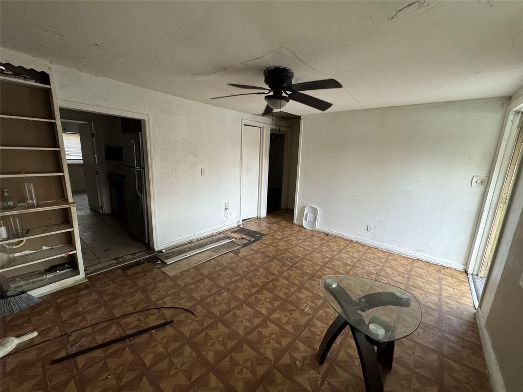 Photo of 1093 Highview Road, Lantana, FL 33462 (MLS # F10445076)