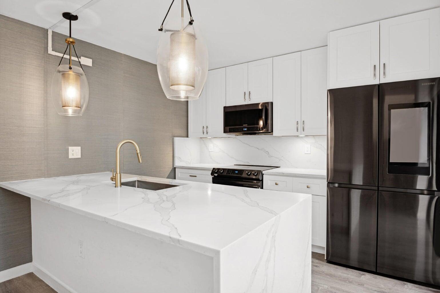 HERITAGE VILLAGE OF P B L - Residential Lease